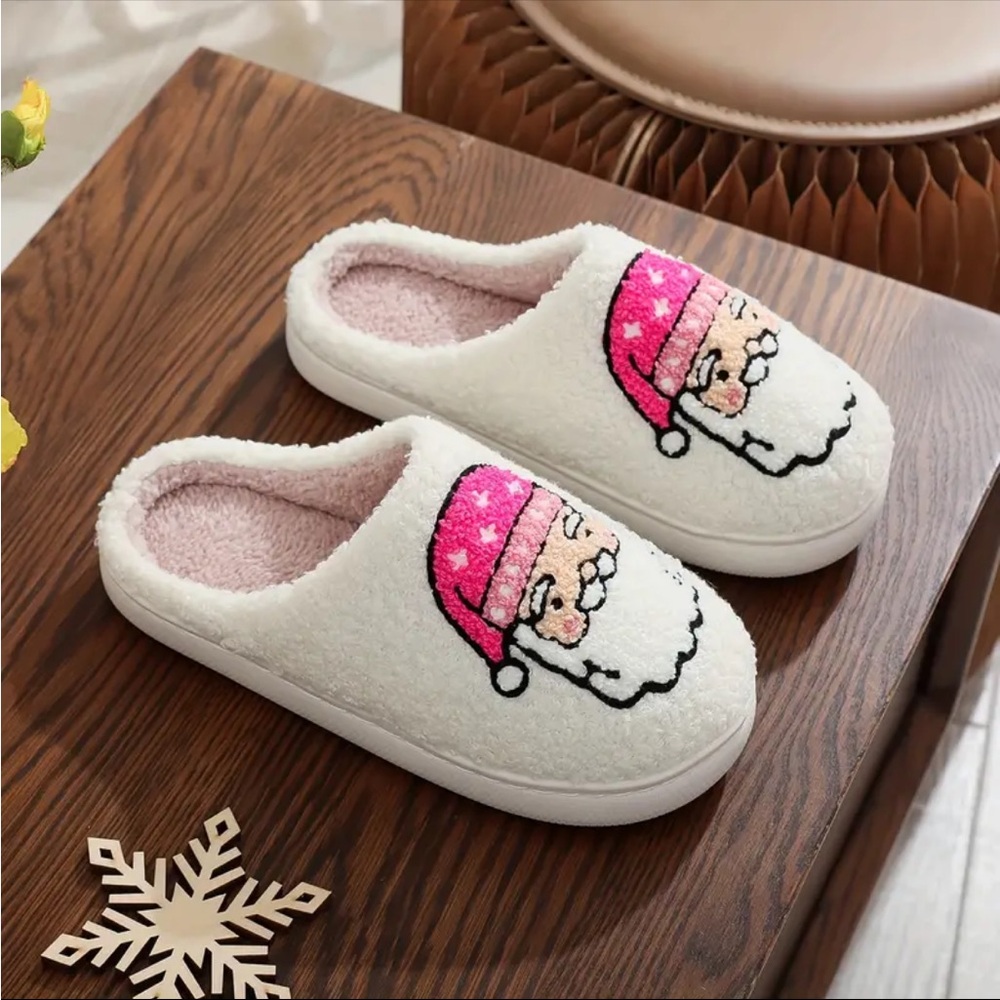 Pink‎ Santa Sherpa Indoor / Outdoor Slippers New